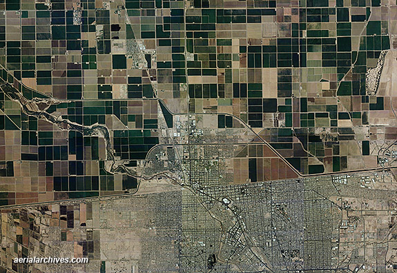 © aerialarchives.com, Calixico, California, Imperial county,  aerial photograph
AHLV3452