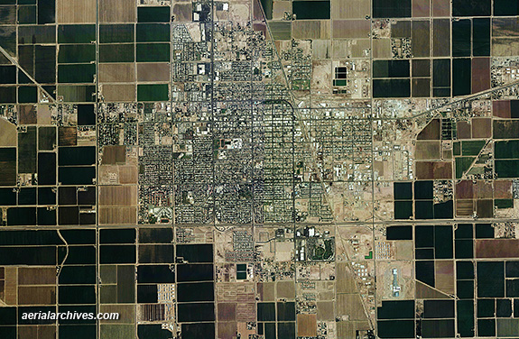 © aerialarchives.com, El Centro, California, Imperial county,  aerial photograph
AHLV3453